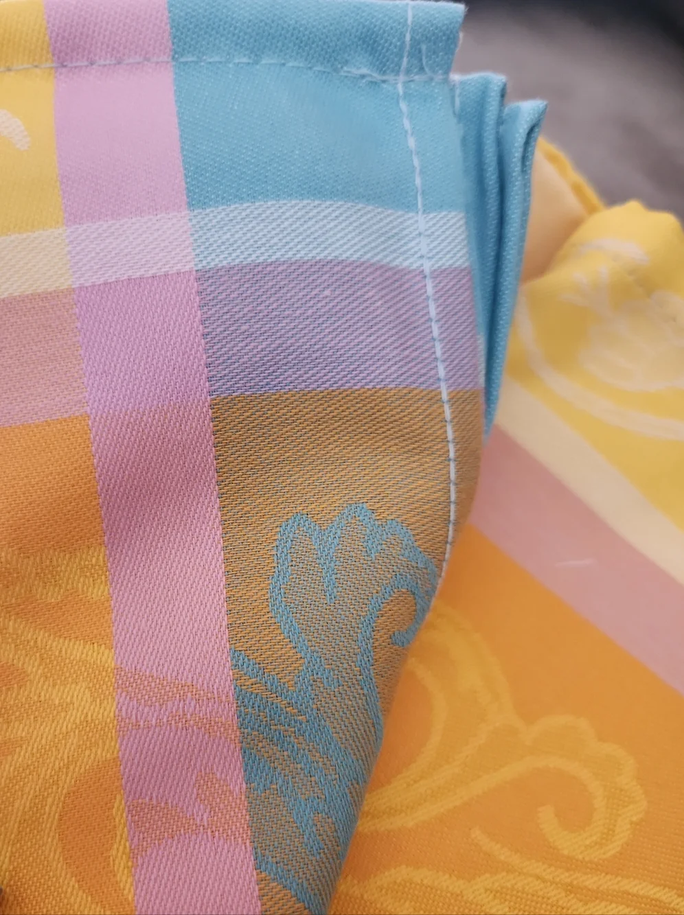 Williams Sonoma Citrus Jacquard Table Runner Yellow 18.5x108 NWT Summer